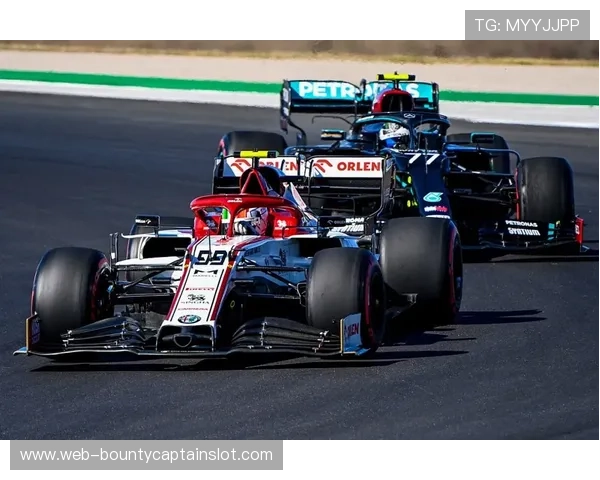 车手市场动态：塞恩斯洽谈2026年席位